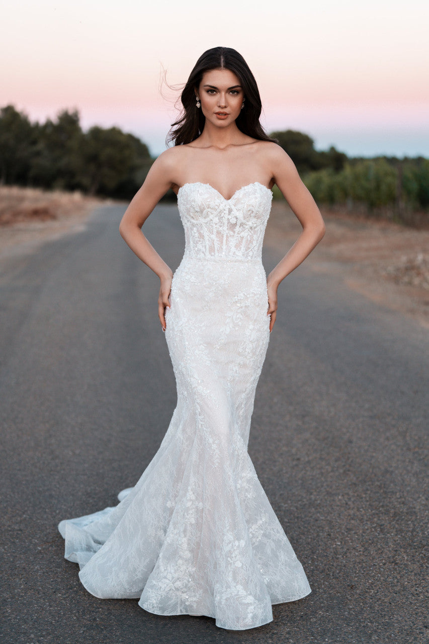 Fit and Flare Wedding Dresses